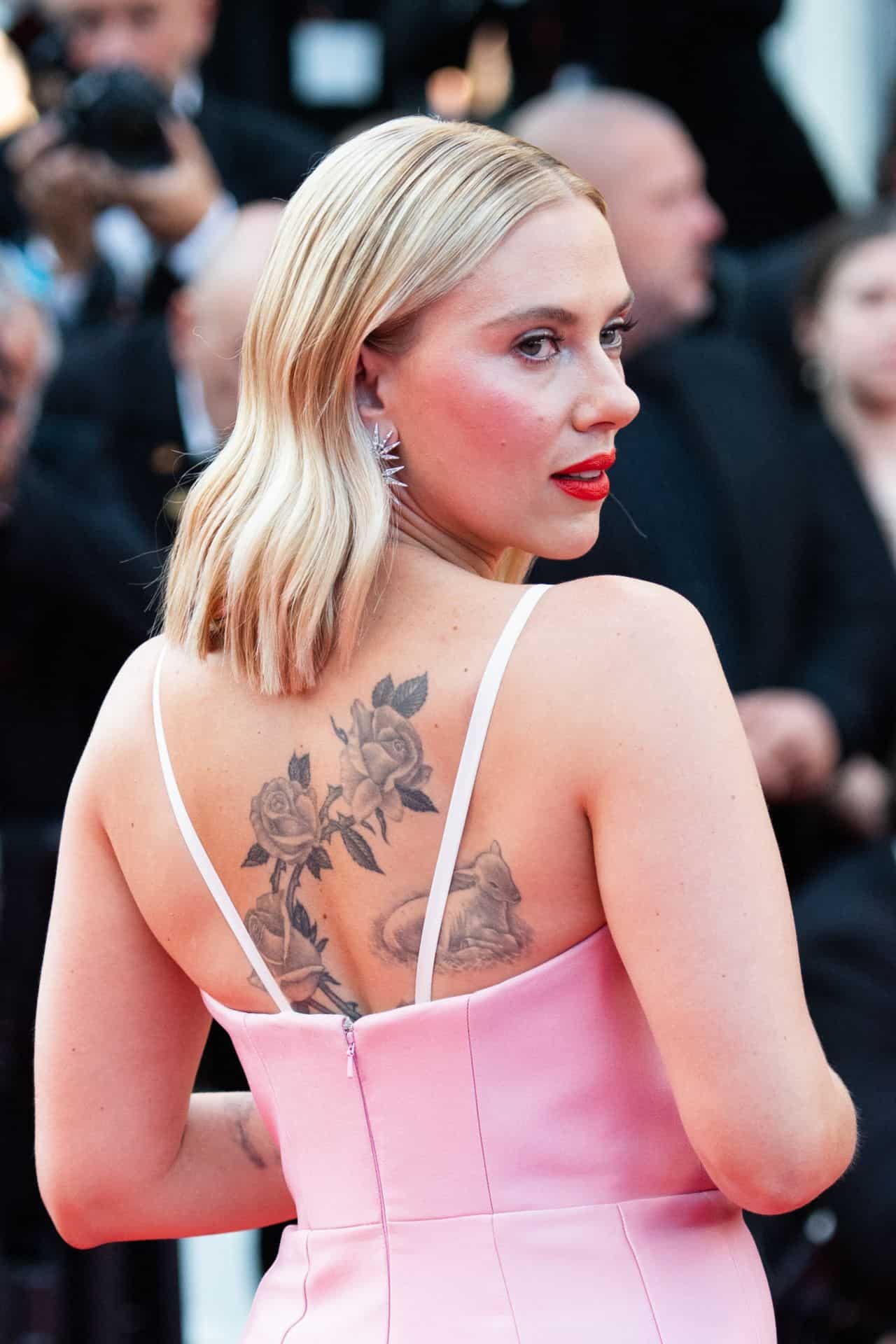 Scarlett Johansson Captivates in Pink Gown at Asteroid City Premiere