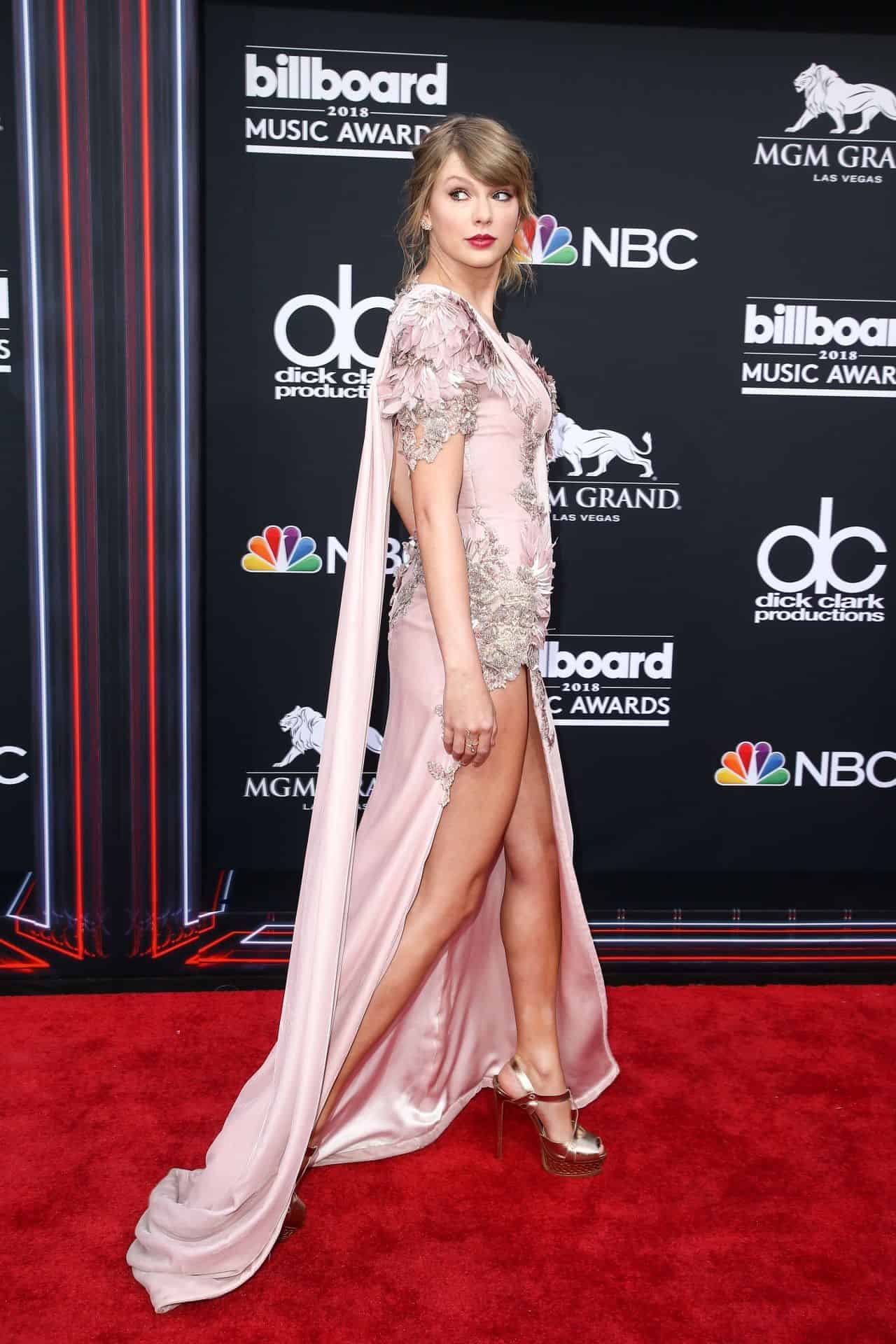 Taylor Swift Stuns in Custom Atelier Versace Gown at Billboard Music Awards