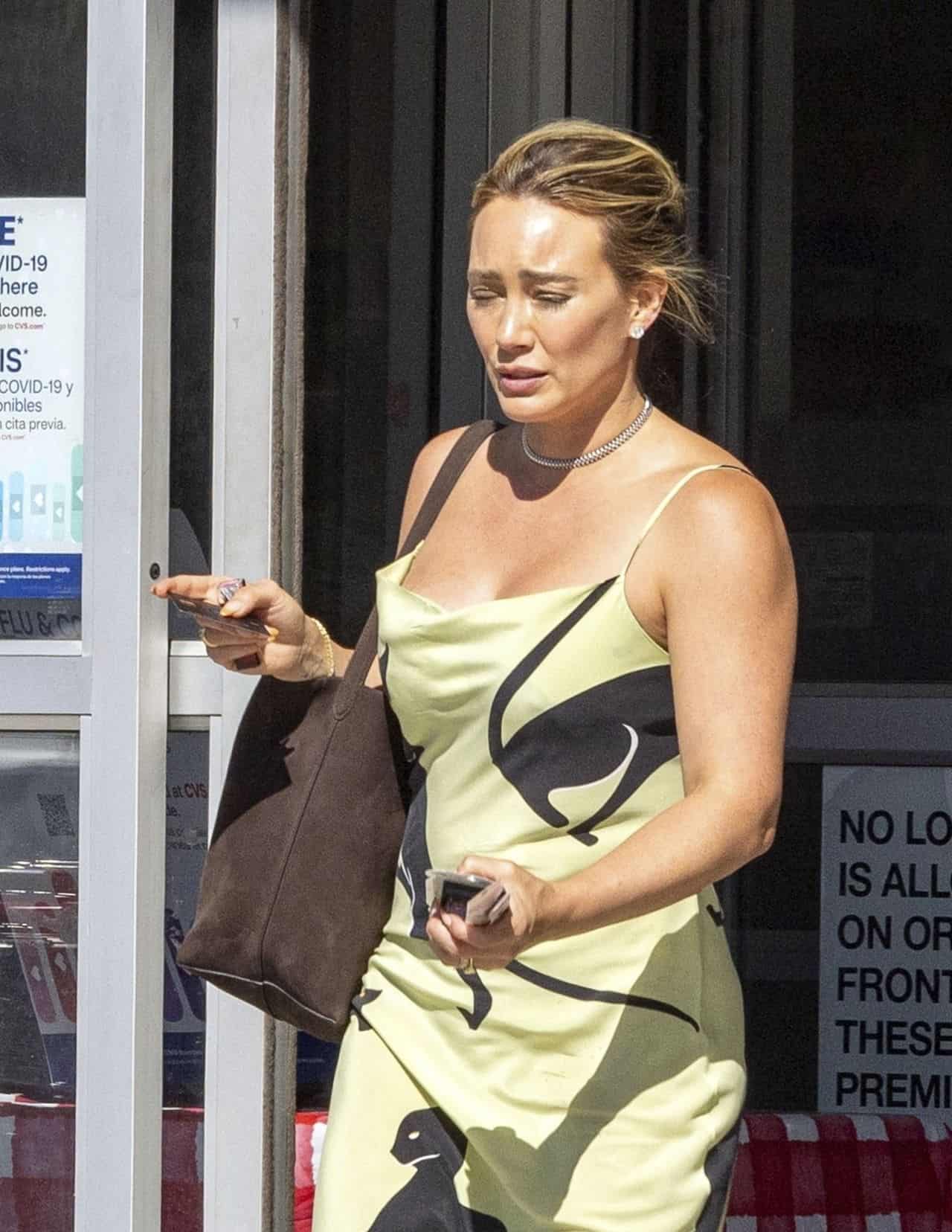 Hilary Duff Dares to Be Different with Her Standout Dress