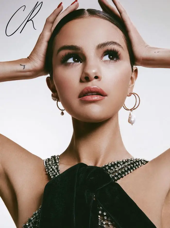 Selena Gomez on Cover of CR Fashion Book China November 2020