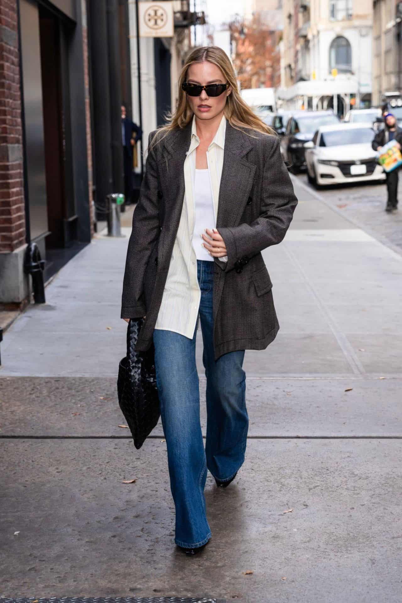 Margot Robbie Proves Less is More with Minimalist Chic Look in NYC