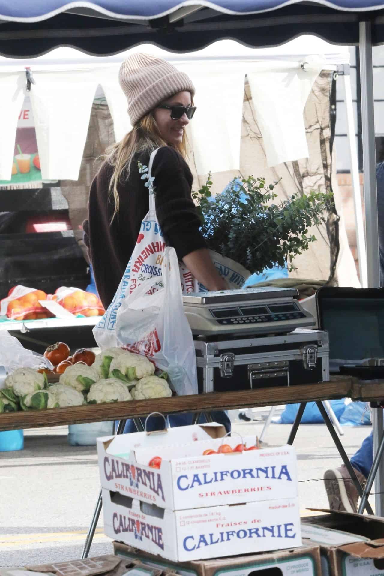 Olivia Wilde Shines in Simple Yet Stylish Ensemble at Local Market